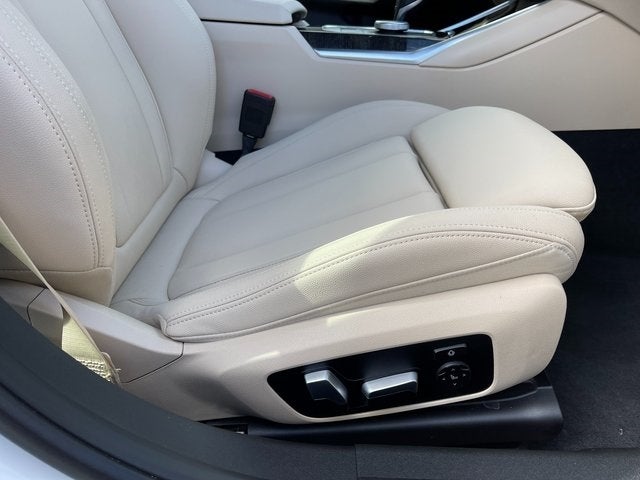 2021 BMW 3 Series 330i Convenience Pkg. | Moonroof | Apple CarPlay